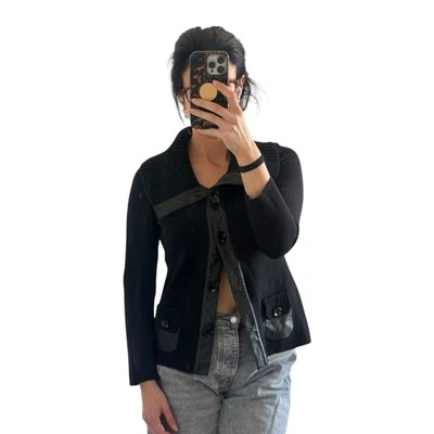 Cárdigan tejido Classiques Entier lana merino ribete cuero negro para mujer pequeño” Foto 1 de 4