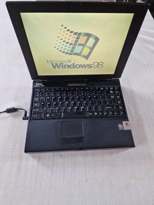 Laptop disquete Dell Inspiron 3200 D233ST P II 12" Win98 de colección para piezas leer descripción Foto 1 de 4