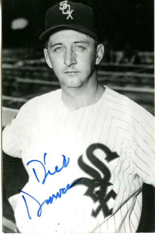 DICK DONOVAN  AUTOGRAPHED CHICAGO WHITE SOX  PHOTO Cover