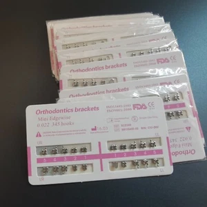Soporte de metal dental de ortodoncia Mini Edgewise 022 Ranura Gancho 345 MallaBase - Imagen 1 de 6