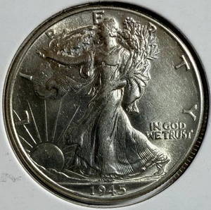 1945-P Walking Liberty Half Dollar - BU / AU - Free Shipping - (1-1) - Picture 1 of 3