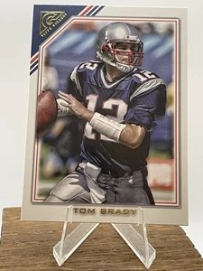 2023 Topps Composite Topps Gallery Tom Brady #384 New England Patriots - Foto 1 di 2