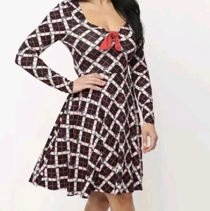 Sz S Black/Pink Hello Kitty Swing Dress By Unique Vintage - Picture 1 of 1