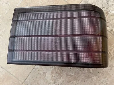 88-94 Jaguar XJ6 Vanden Plas right outer tail light DBC11646 - Image 1 of 4