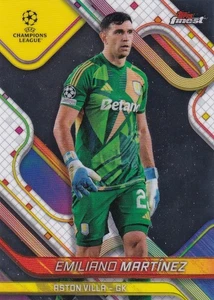 Topps Finest UEFA Club Competitions 2024/25 Base Single Rookie UCC Basis 1-150 - Bild 1 von 151