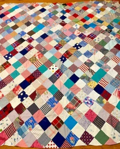 Vintage 1 Patch Muster Quilt Top 68" x 73" handgenäht, hübsche Farben - Bild 1 von 19