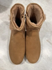 Olukai Womans Pa'ina Hulu Tan Waterproof Leather Sheepskin Winter Boots Size 10 - Picture 1 of 5