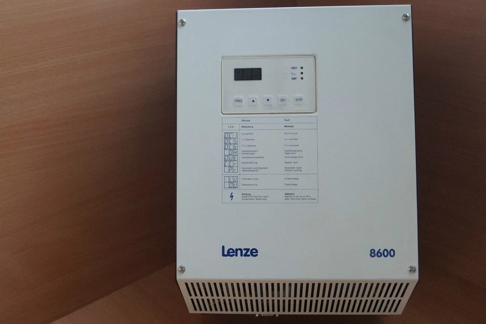 Lenze Frequency Converters Series 8606_E.2C.20 Type 8606 8600 - Image 1 of 1