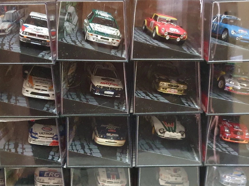 PASSIONE RALLY 1:43 - MODELLINI CON FASCICOLO - RACCOGLITORI - MENU' A TENDINA - Immagine 1 di 1