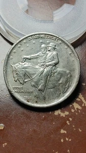 Mezzo dollaro commemorativo argento Stone Mountain 1925 AU+ dettagli bordo zecche W590 - Foto 1 di 2