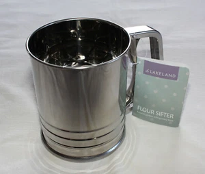Lakeland 17023 Stainless Steel Flour Sifter - Picture 1 of 2