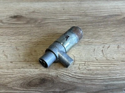MERCEDES R107 W126 560SEL 420SEL V8 AIR IDLE SPEED CONTROL VALVE OEM (86_91) 7 - Image 1 of 4