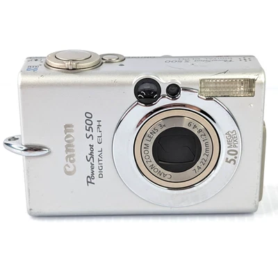 Câmera Digital ELPH Vintage Canon PowerShot S500 5.0MP Compacta com Cartão de 32 GB - Imagem 1 de 4
