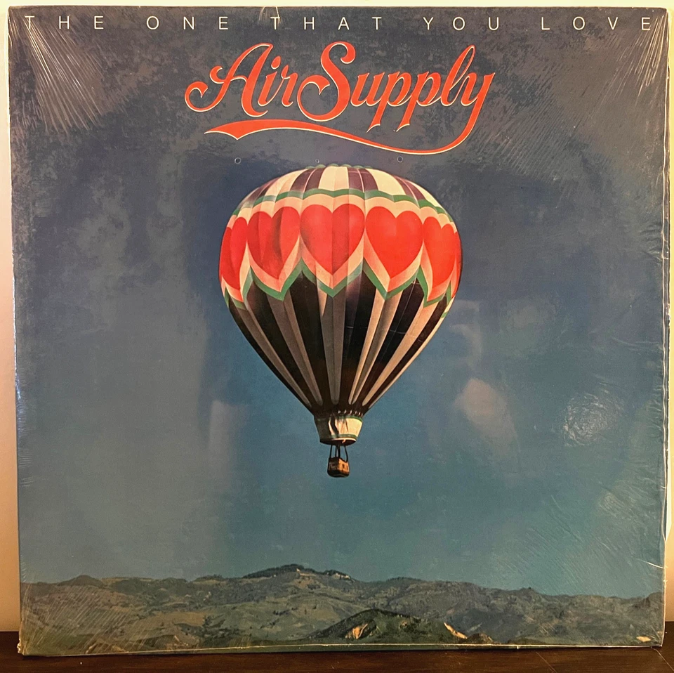 AIR SUPPLY - The One That You Love (1981) - 12" Vinyl Record LP - VG+ Foto 1 de 3