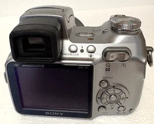 Sony Cyber-shot DSC-H1 5.1MP Digitalkamera als Ersatzteilspender! - Bild 1 von 9