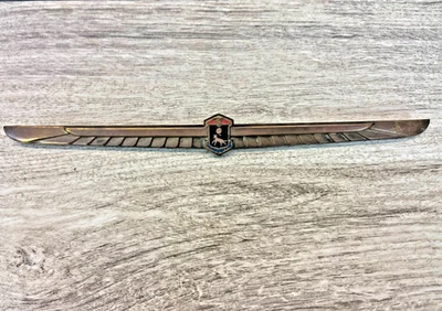 Vintage Oldsmobile Winged Hood Ornament Bar 1940s Brass Enamel OEM Grille Trim - Image 1 of 4