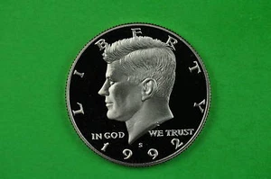 1992-S Kennedy Half Dollar Deep Cameo US GEM Proof Coin (c/n clad) - Picture 1 of 1