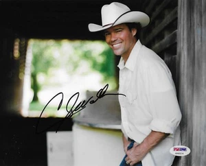 Foto autografiada de 8x10 firmada por Clay Walker Country certificado de autenticidad PSA/ADN 14 - Imagen 1 de 2