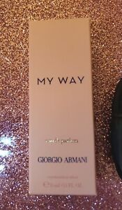 GIORGIO ARMANI -MY WAY Eau de Parfum Spray - 0.5 oz/ 15ml & Beauty Bag  NEW