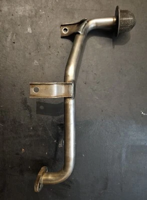 Nissan 300ZX Z31 VG30E 1984-1989 tubo de camioneta de aceite OEM Foto 1 de 4