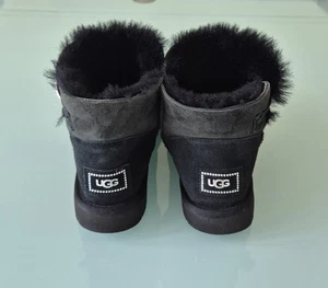 UGG Australia Boots Mini Bailey Button Bling Stiefel Damen Schuhe Boot Gr. 37 - Bild 1 von 9