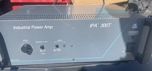 Amplificador de Potencia Industrial Peavey Architectural Acoustics - IPA 300T - Imagen 1 de 4