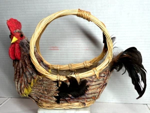Vintage Hühnerkorb mit Schwanzfedern Weidengriff strukturiert Shabby Kopf & Seiten - Bild 1 von 16