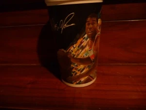 MAGIC JOHNSON SOUVENIER BASKETBALL CUP 1992 32 OUNCE  #4 OF THE SET - Picture 1 of 3