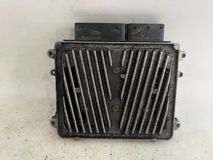 08-14 Mercedes C300 C350 W204 Engine Control Module Unit ECM ECU A 272 153 24 92 - Imagen 1 de 5
