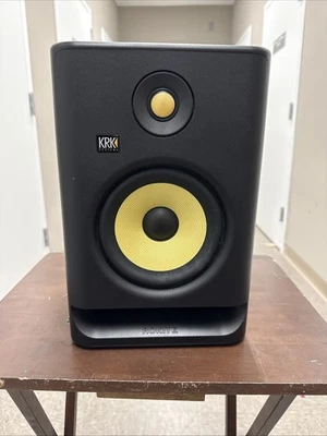 Студийный монитор с усилителем KRK ROKIT 7 G4 7 дюймов (б/у пара см. фотографии) - Изображение 1 из 4