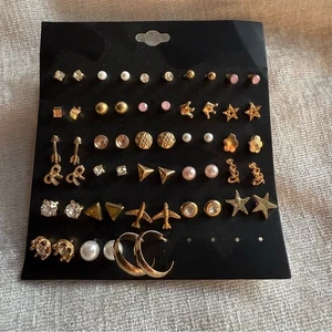 Source Unknown Gold and Pink Dainty Earrings Never Worn New - Picture 1 of 3