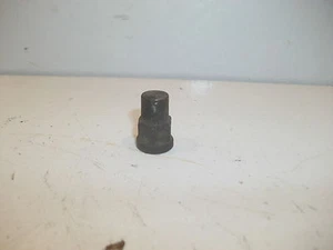 Citroën 2CV moteur type A53 425cc 1954/1967 - Ecrou de serrage de culasse - Foto 1 di 2