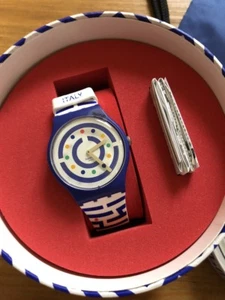 SWATCH CLUB SPECIAL PARMA 2018 FIND YOUR WAY SUOZ278QS NEW IN BOX RARE LIMITED - Foto 1 di 3