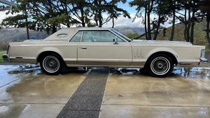 1978 Lincoln Continental - Picture 1 of 30