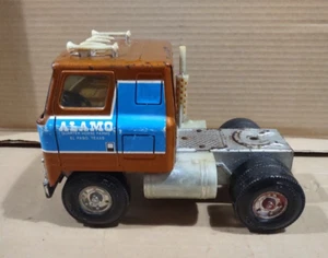 Ertl Alamo Quarter Horse Farms Semi Truck Pressed Steel - Picture 1 of 8