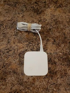 Apple AirPort Express 2. Gen WLAN Router - A1392-802.11n - mit Stromkabel - getestet - Bild 1 von 3