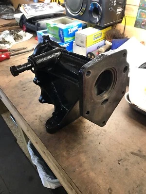 Adaptador de caja de transferencia Tremec T-160 a NP205 Foto 1 de 4