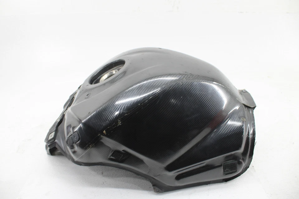 Suzuki GSXR1000 2017 tanque de combustible de gasolina Foto 1 de 4