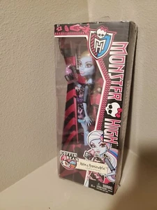 Monster High - Coffin Bean - Abbey Bominable - BHN05 - Picture 1 of 2