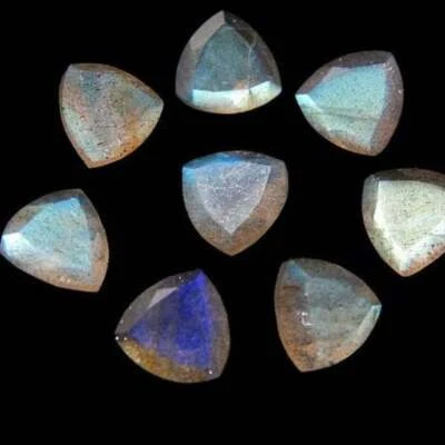 5MM-10MM NATURAL BLUE FLASHY LABRADORITE TRILLION CUT FACETED LOOSE GEMSTONE - Image 1 of 3