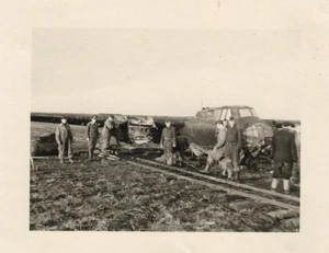Foto, recuperación de un avión alemán estrellado - Imagen 1 de 1