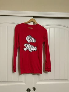 Ole Miss Rebels T-Shirt Damen Small Rot Gameday Couture X Social House Baumwolle - Bild 1 von 3