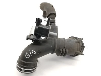 TOYOTA Yaris P13 1.5 Hybrid NHP130 Air Fournitures Tuyau 17880-0M090 1.50 2015 - Photo 1/4