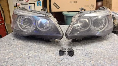 2004-2007 BMW E60 525i 530i Driver Passenger XenonHeadlight Set Genuine OEM - Image 1 of 4