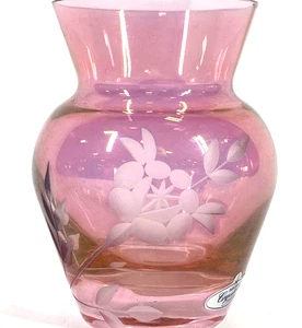 Vintage Petite Pink Bohemia Crystalex Stained Czech Glass Decorative Art Vase - Picture 1 of 5