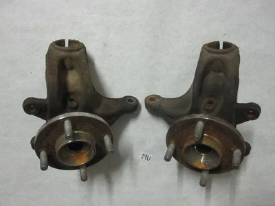 2005-2007 Ford Focus пара передних поворотных кулаков шпиндель со ступицей без ABS - Изображение 1 из 4