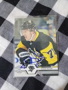 Evgeni Malkin Signed Upper Deck Card Pittsburgh Penguins - Picture 1 of 1