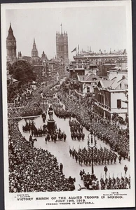 WW1 Postcard - Victory March of the Allied Troops in London 1919 - Picture 1 of 2