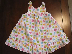 Gymboree Mädchen weiß rosa blau gelb gepunktetes Kleid Sommerkleid 3-6 Monate gebraucht, in einwandfreiem Zustand - Bild 1 von 3