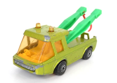 Matchbox Toe Joe Tow Truck Toy No74 Metallic Green Vintage Collectable Model - Image 1 of 4